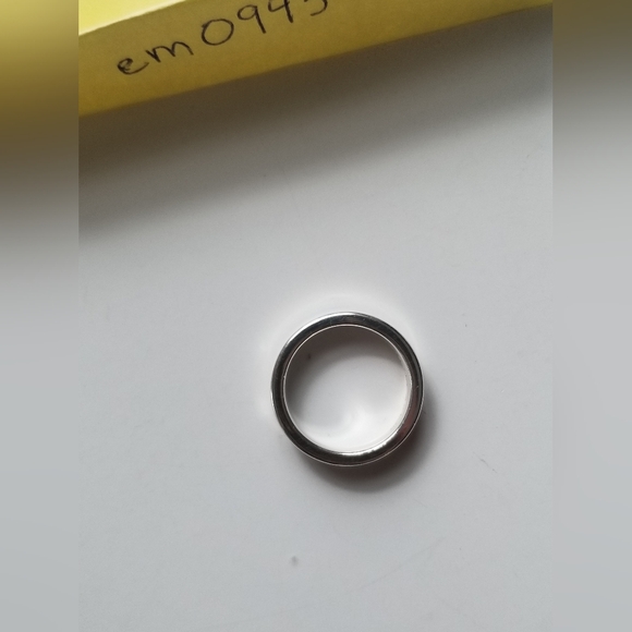 AUTHENTIC Tiffany & Co 1837 Narrow Ring (4 US) - Picture 4 of 16